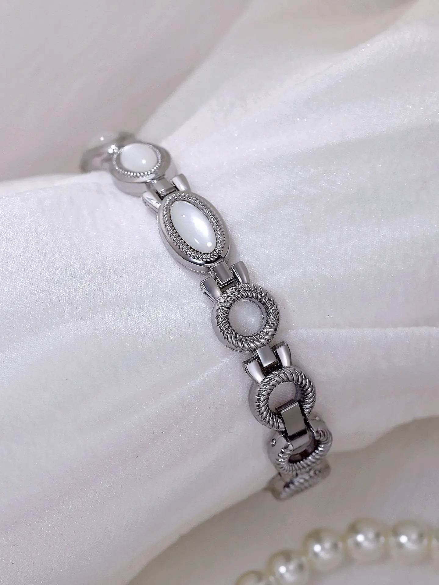 2025 New Women Wrist Watches Luxury Brand Elegant Fashion Ladies Wrist Watches - Lux Waches Max