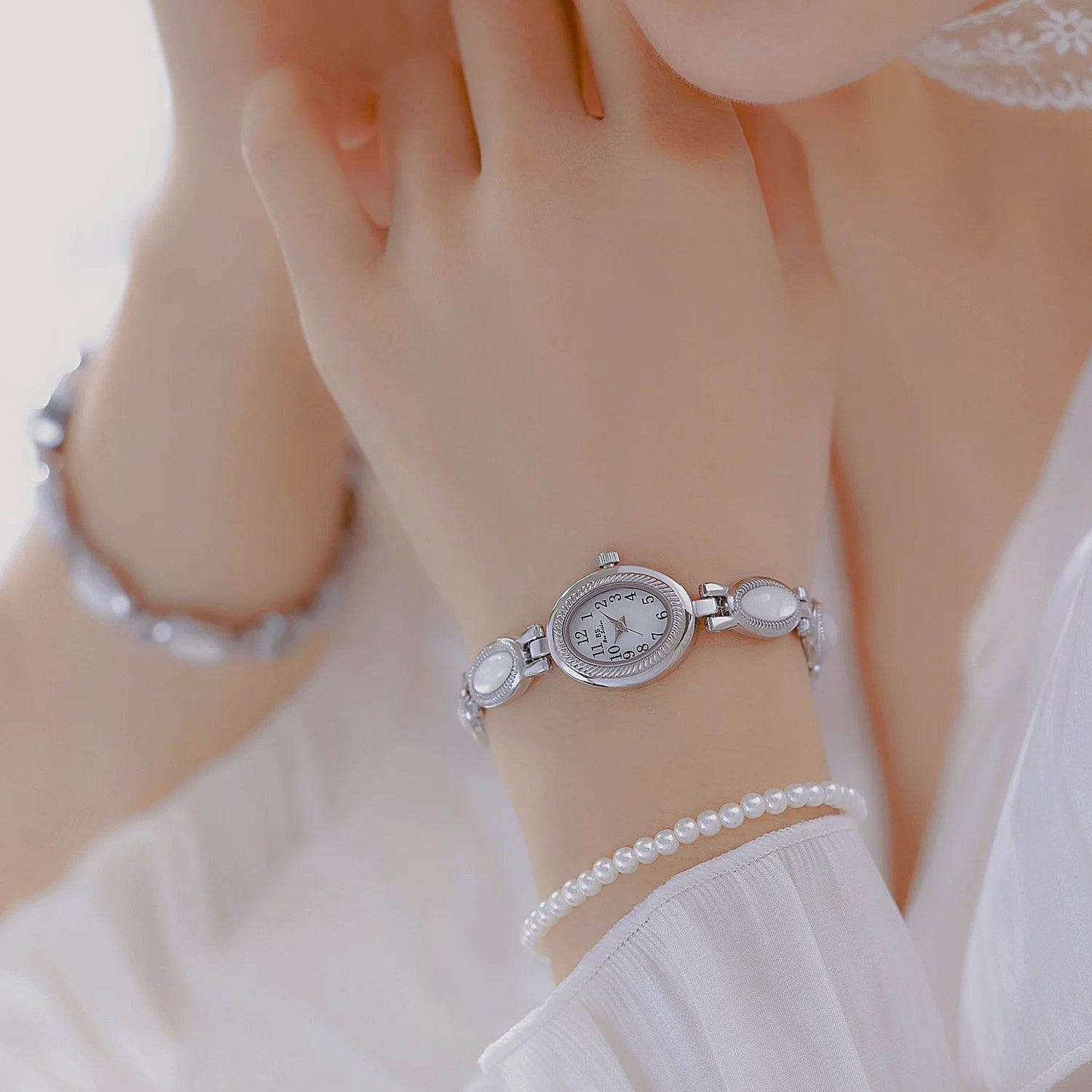 2025 New Women Wrist Watches Luxury Brand Elegant Fashion Ladies Wrist Watches - Lux Waches Max