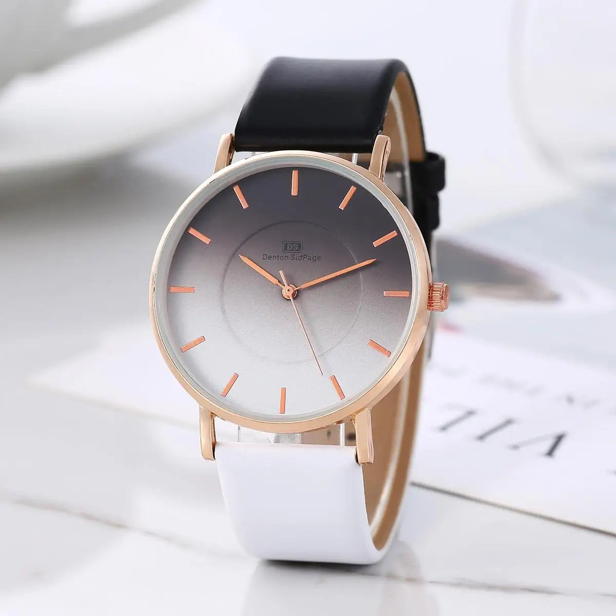 New Women's Fashion Dual Color Gradient Belt Watch Simple and Elegant Fashion Women's Watch